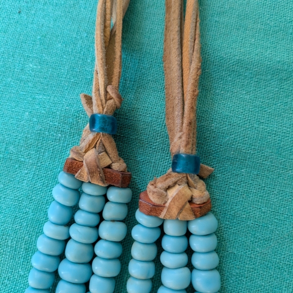Vintage Turquoise, Glass & Leather Bead Necklace-12-20" - Picture 4 of 5